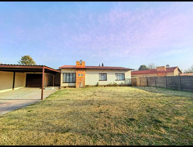 3 BEDROOM HOUSE FOR SALE IN SASOLBURG EXT 12
